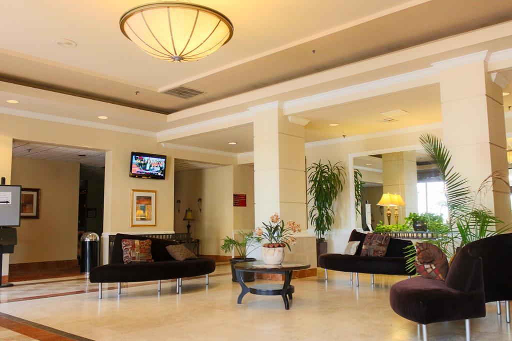 Ramada Plaza By Wyndham Atlanta Airport Hotel College Park Exterior photo