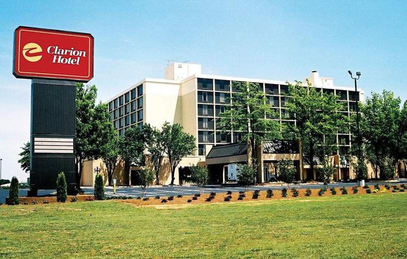 Ramada Plaza By Wyndham Atlanta Airport Hotel College Park Exterior photo